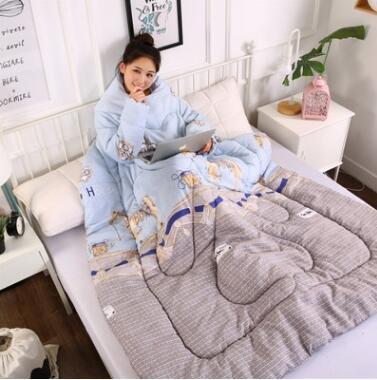 Winter Lazy Quilt with Sleeves Dress Me Up