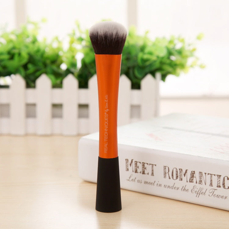 Makeup brush foundation brush powder brush Dress Me Up