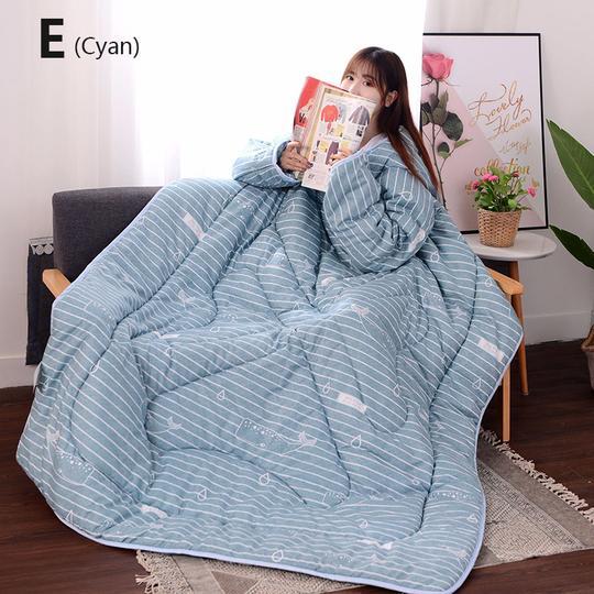 Winter Lazy Quilt with Sleeves Dress Me Up