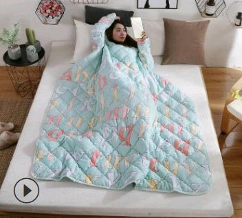 Winter Lazy Quilt with Sleeves Dress Me Up