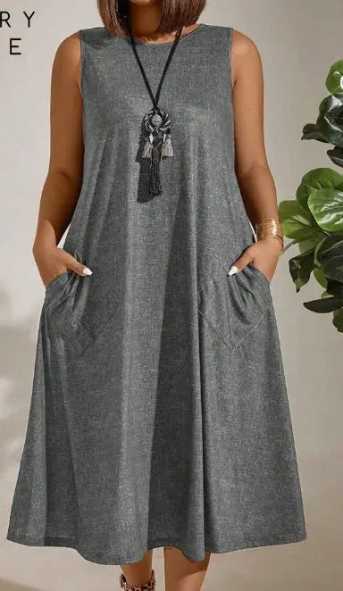 Plus Size Sleeveless Round Neck Solid Color Dress With Pockets, Summer Maxi Women Outfit Dress Me Up